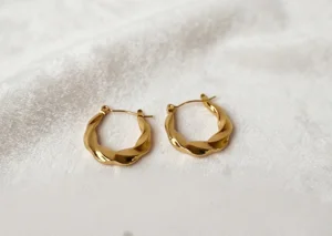 Majestic Elite Hoops