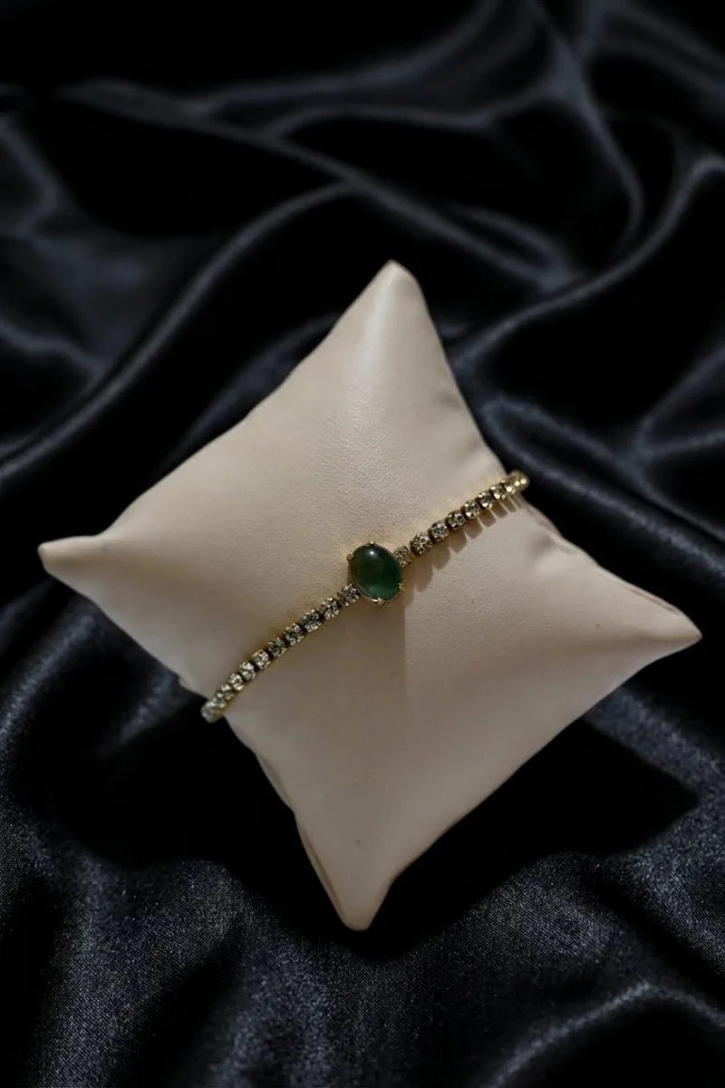 Emerald Glow Luxury Bracelet